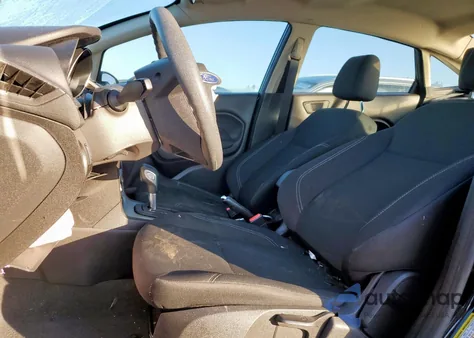 2019 Ford Fiesta Se z USA, uszkodzony, nr VIN 3FADP4BJ3KM146165